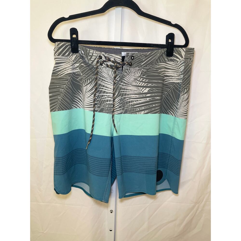 Rip Curl Mirage Board Shorts   - Mens Size 32  - Multicolored